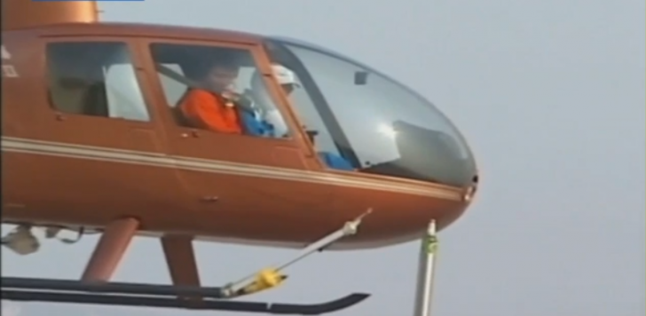 biertje openen met helikopter